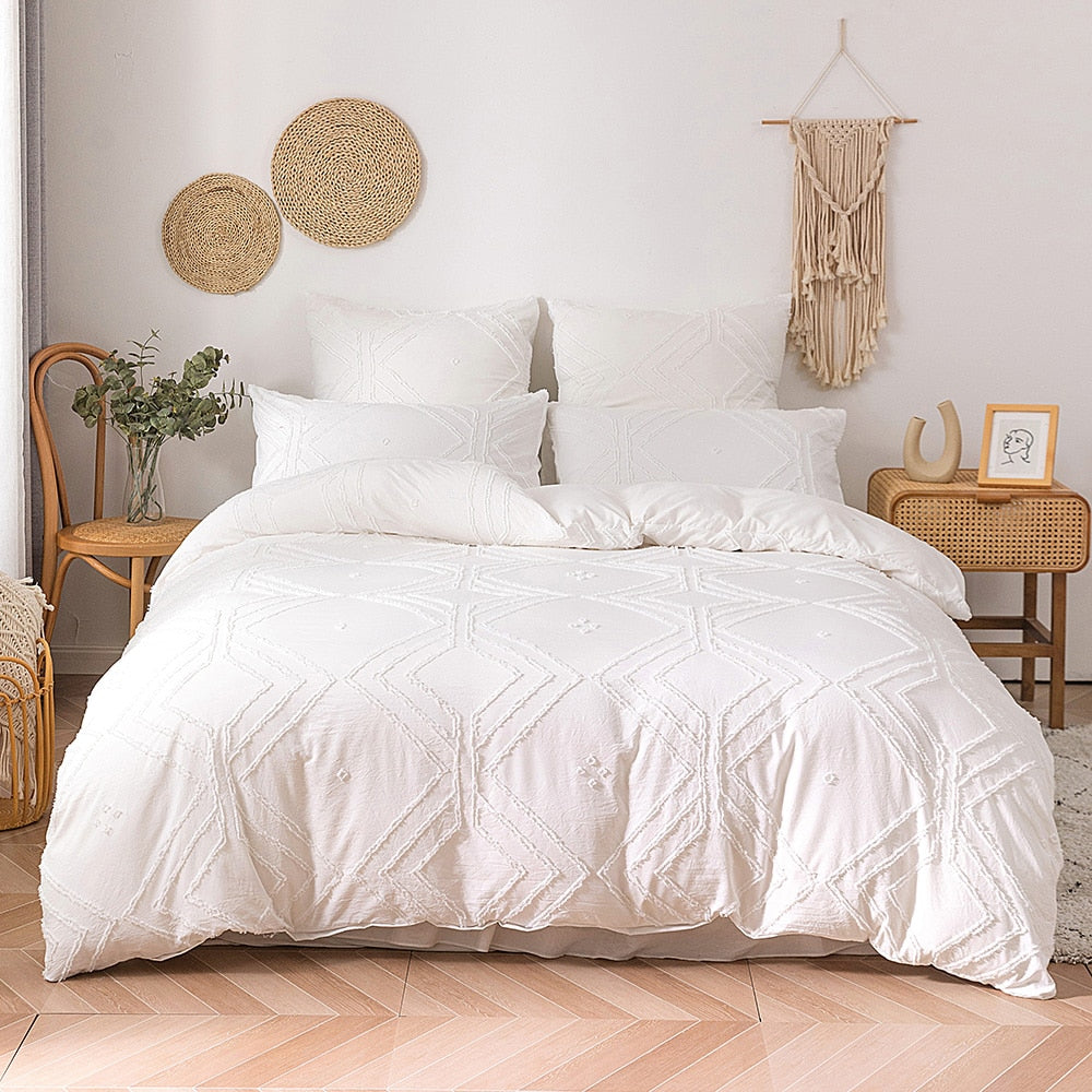 Eternal Elegance: White Series Pinch Pleat Luxury Duvet Cover