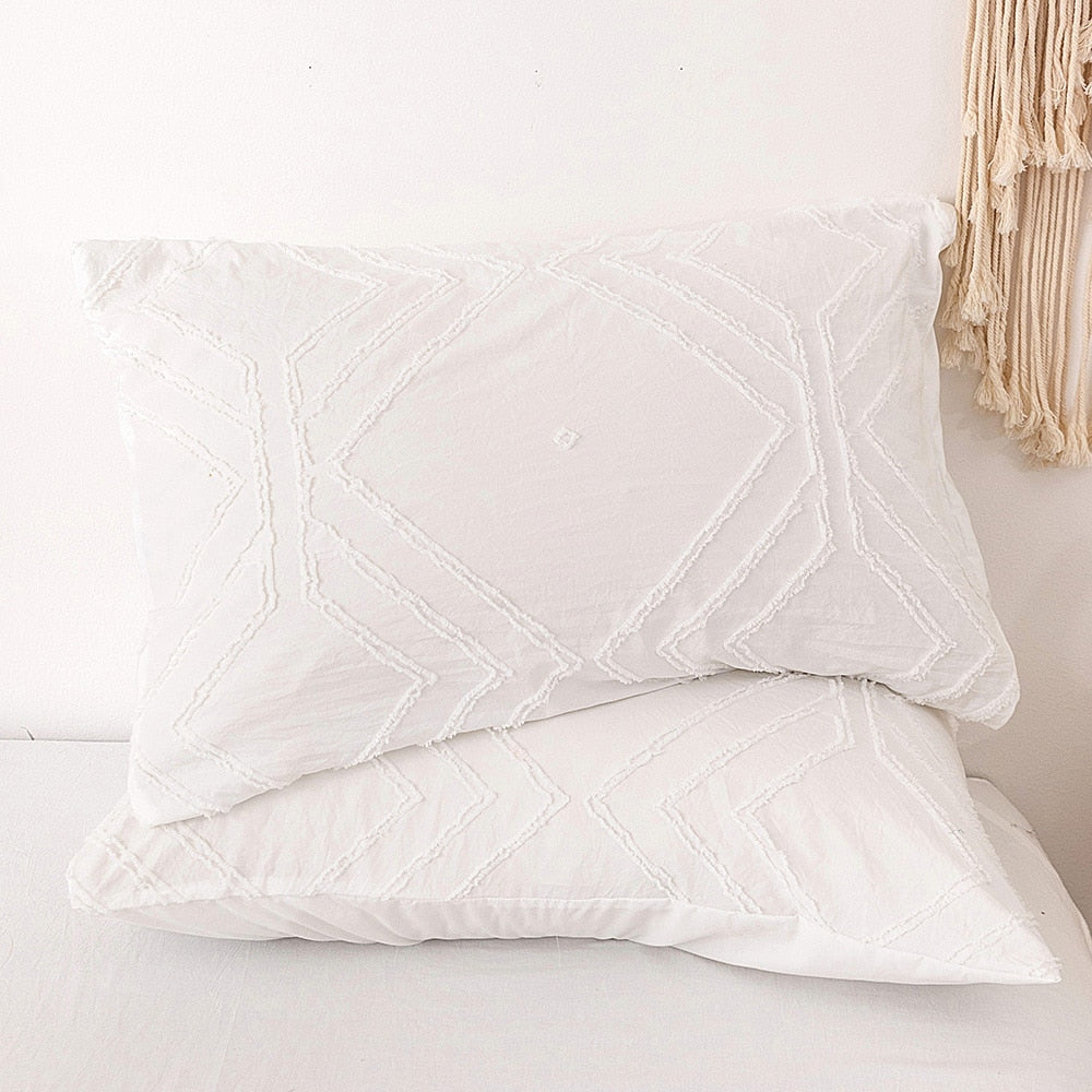 Eternal Elegance: White Series Pinch Pleat Luxury Duvet Cover