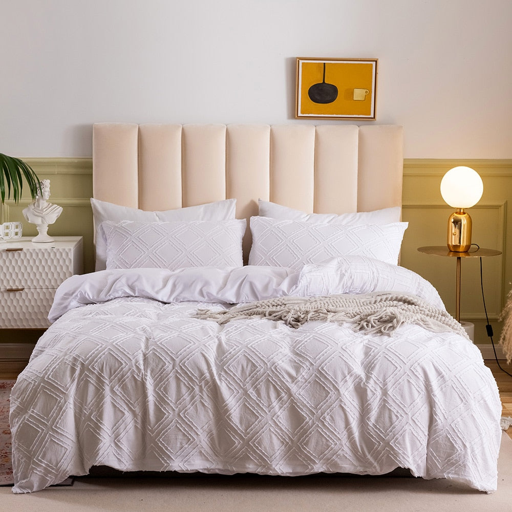 Eternal Elegance: White Series Pinch Pleat Luxury Duvet Cover