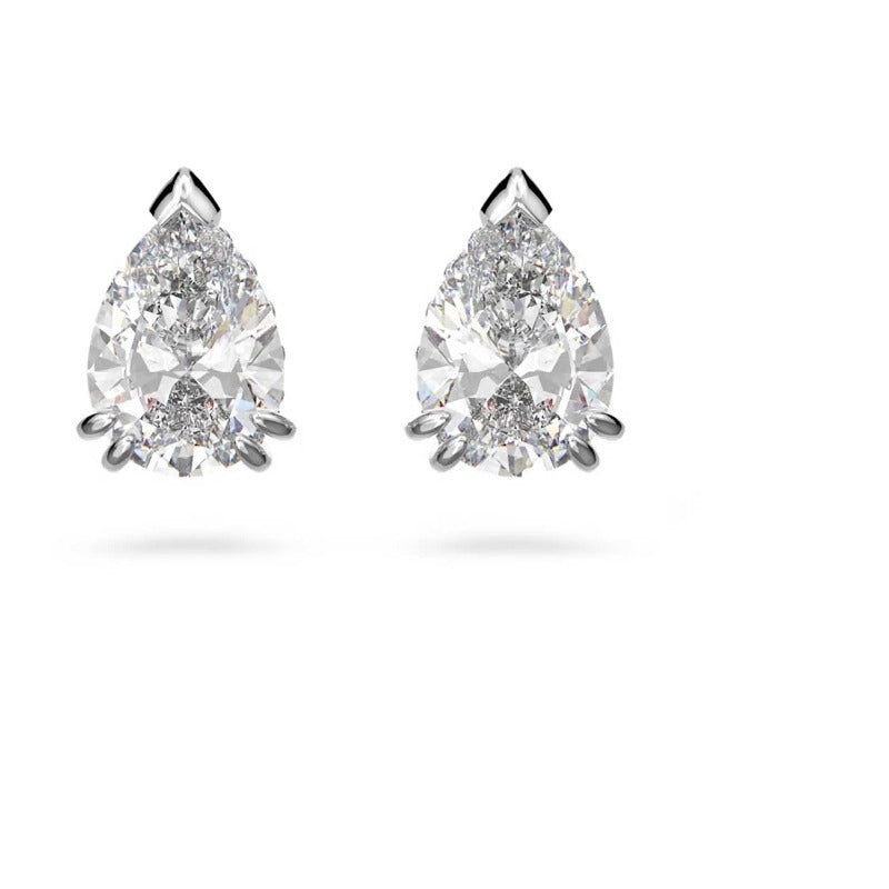 Fortune's Embrace: Luck-Attracting Jewelry