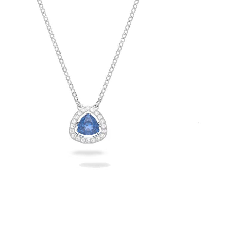 Fortune's Embrace: Luck-Attracting Jewelry