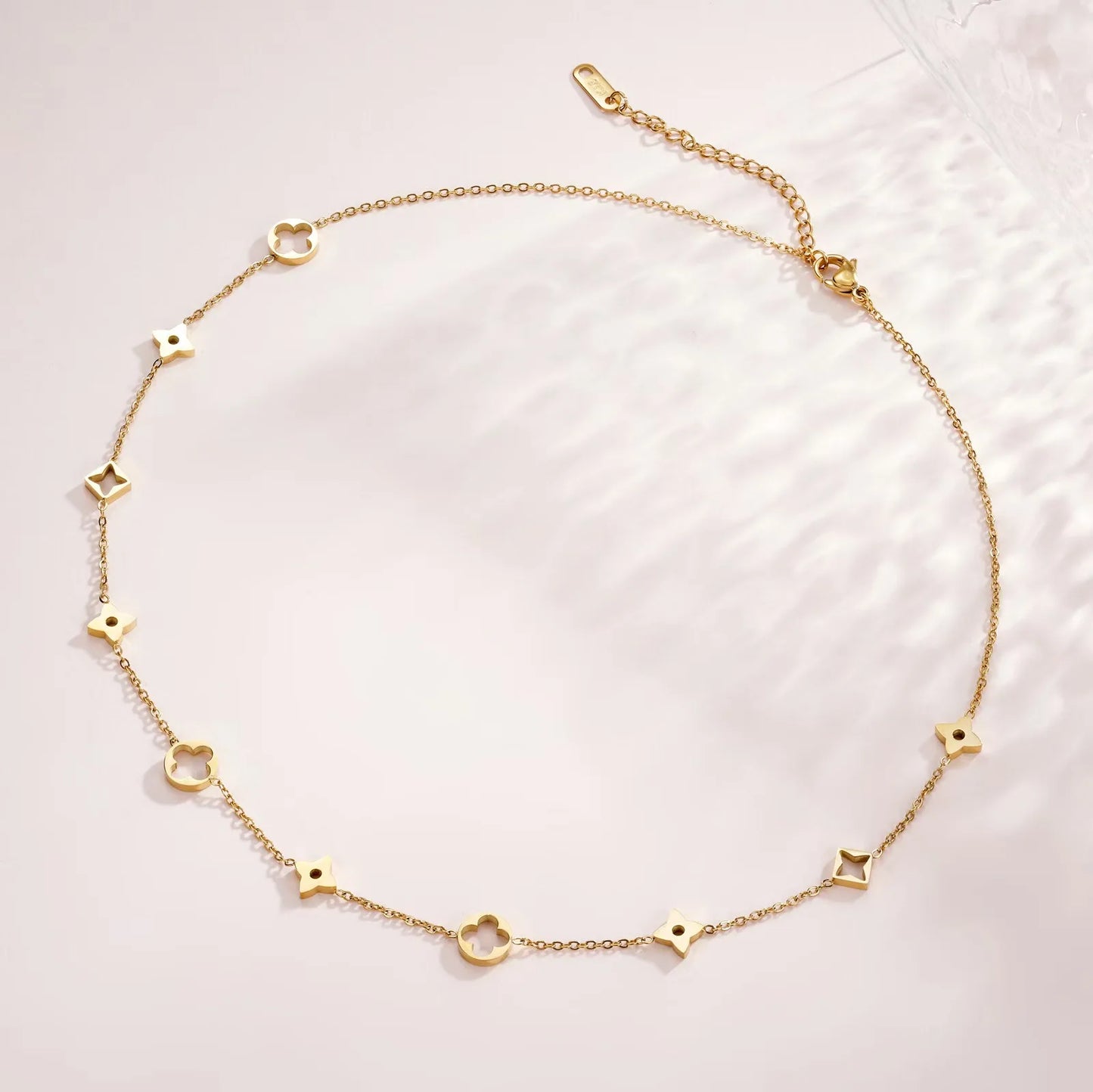 CloverGlow Choker Necklace