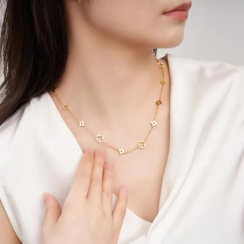 CloverGlow Choker Necklace